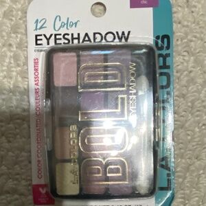 L.A. Colors Bold C68679 Chic Eyeshadow